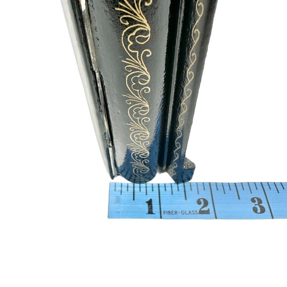 Vintage Russian Trinket Box Black Hand Painted Signed Boy Playing Flute EUC - Picture 9 of 9